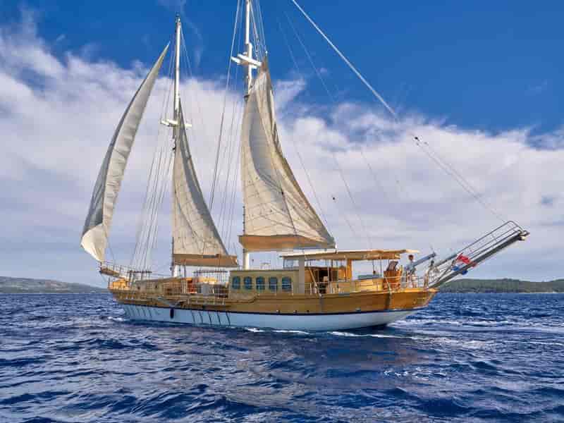 Boat picture 1