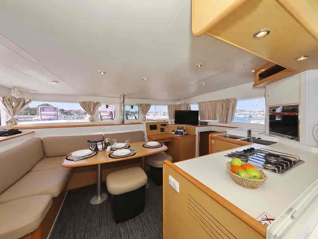 Boat picture 16