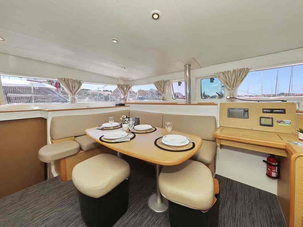 Boat picture 17