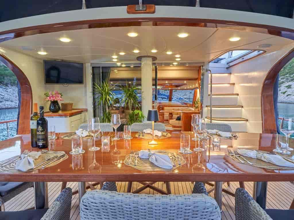 Boat picture 12