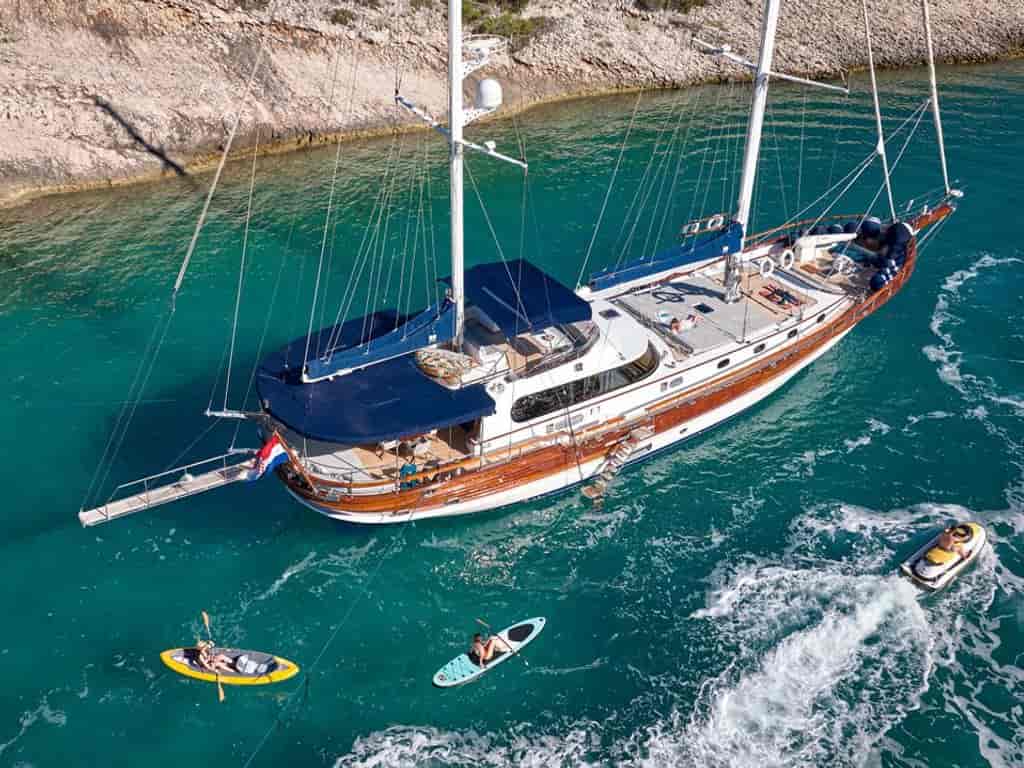 Boat picture 7