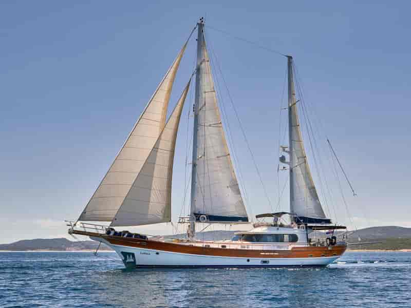 Boat picture 1