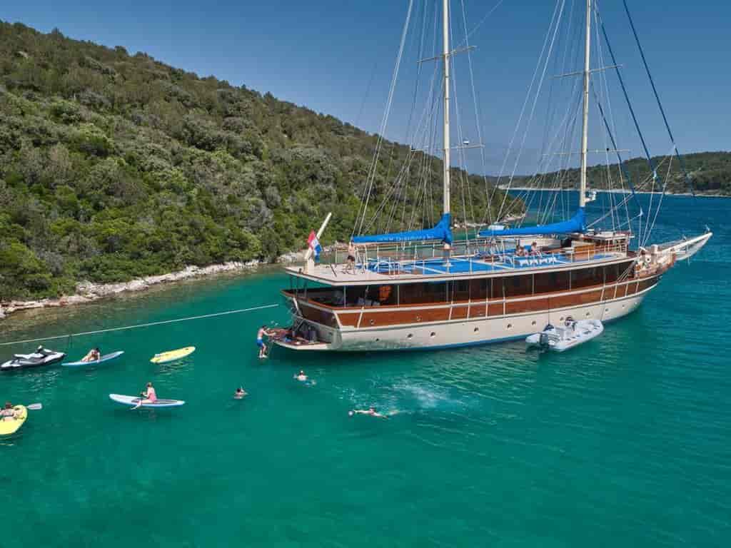 Boat picture 8