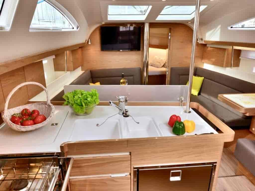 Boat picture 10