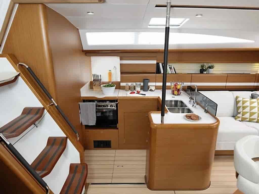Boat picture 17