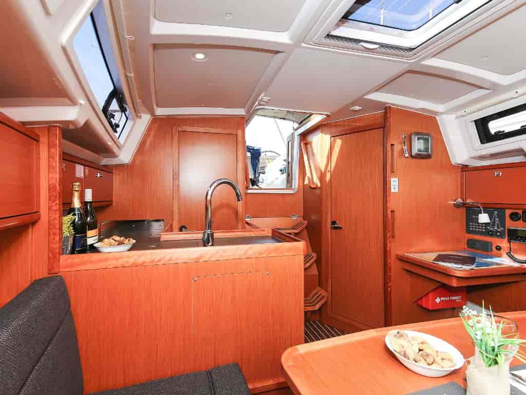 Boat picture 16