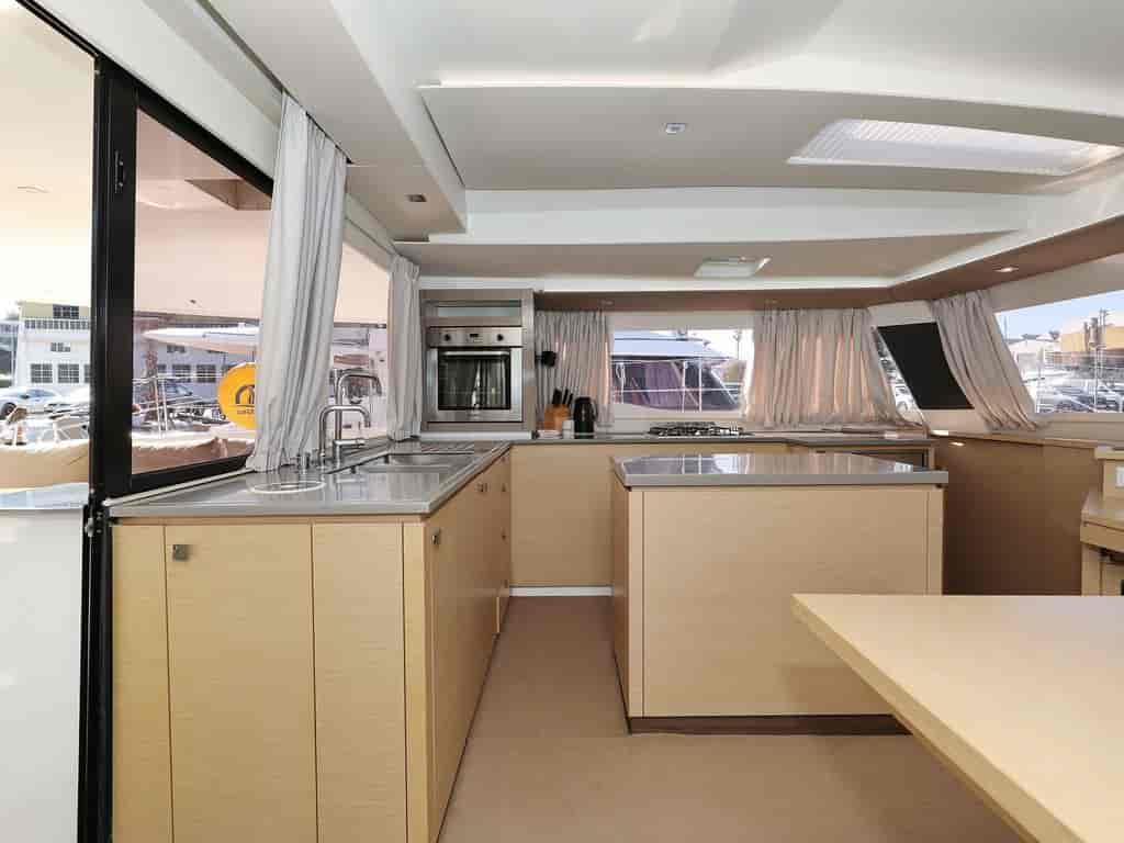 Boat picture 19