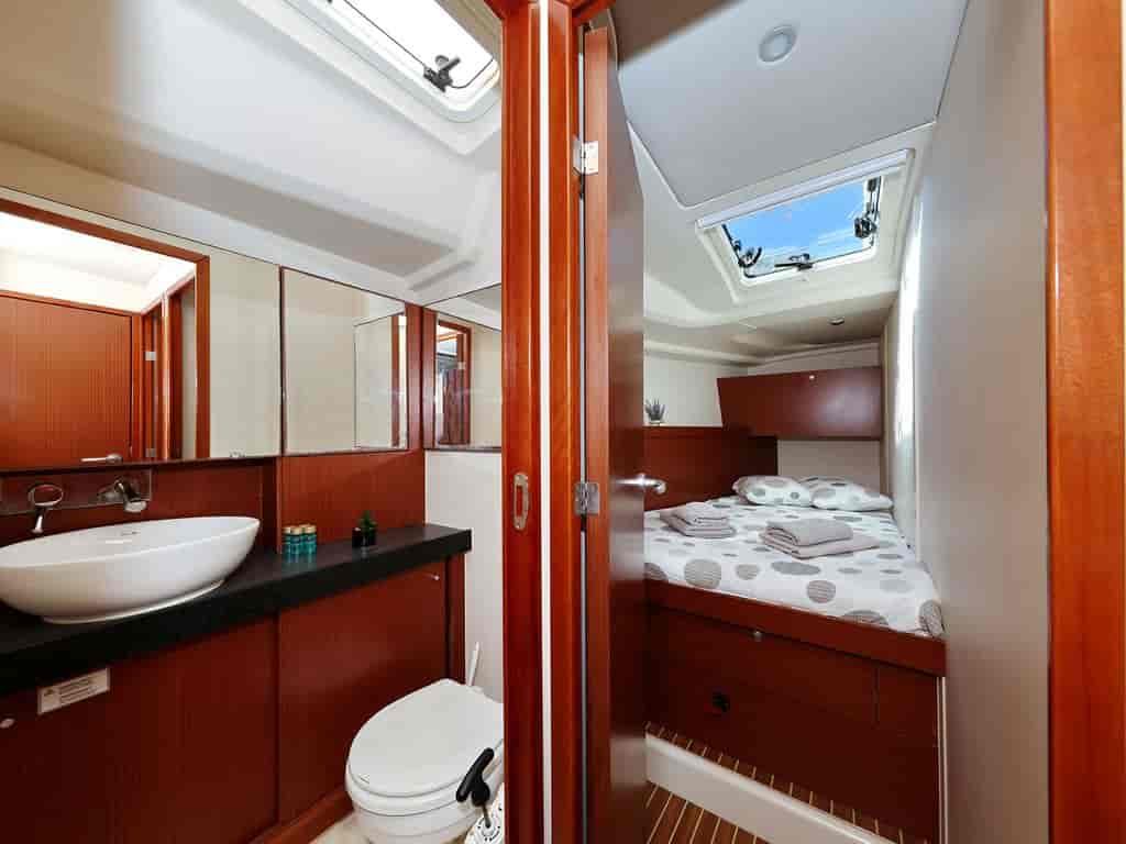 Boat picture 17