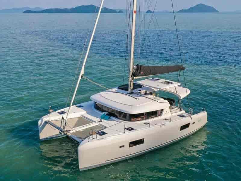 Photo of undefined, image 1 of 3