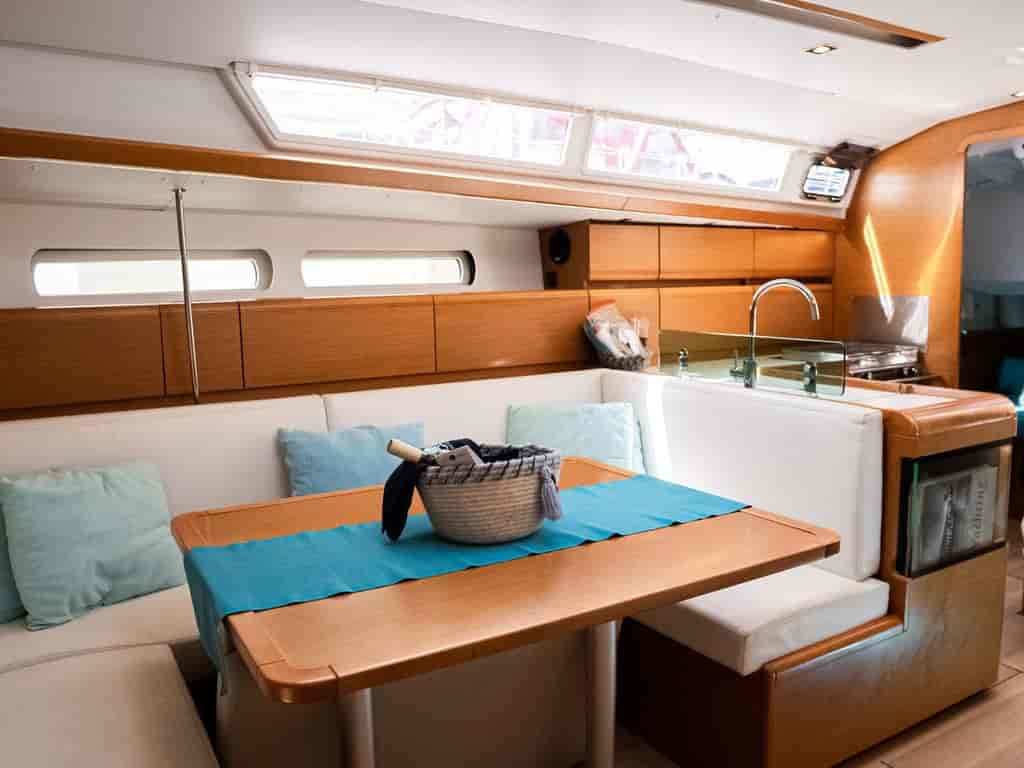 Boat picture 16