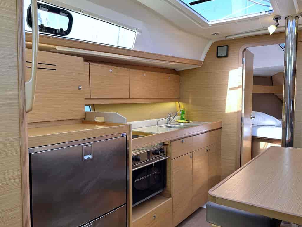 Boat picture 13