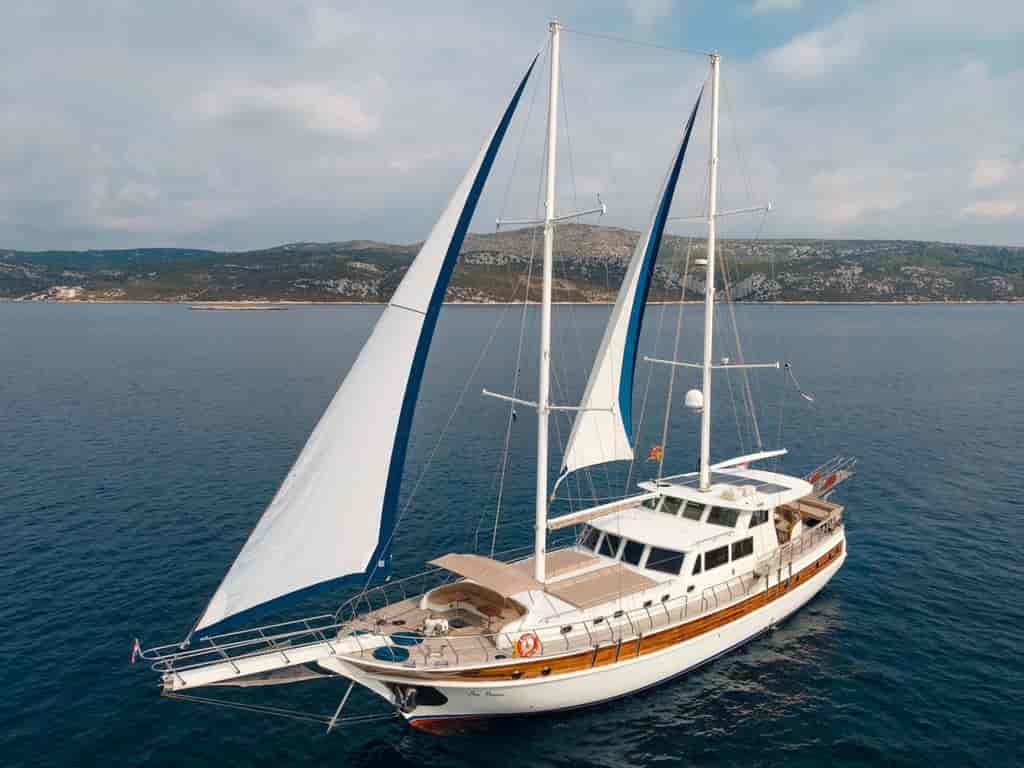 Boat picture 2
