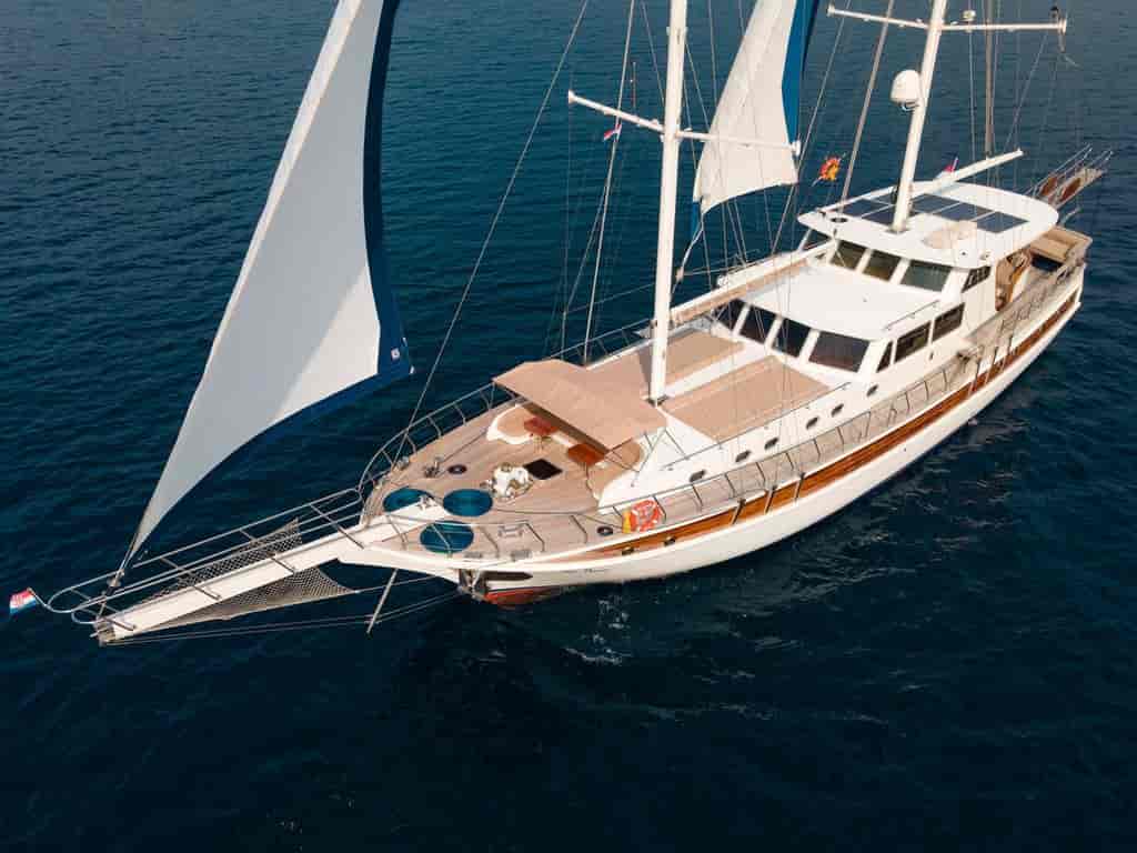 Boat picture 3