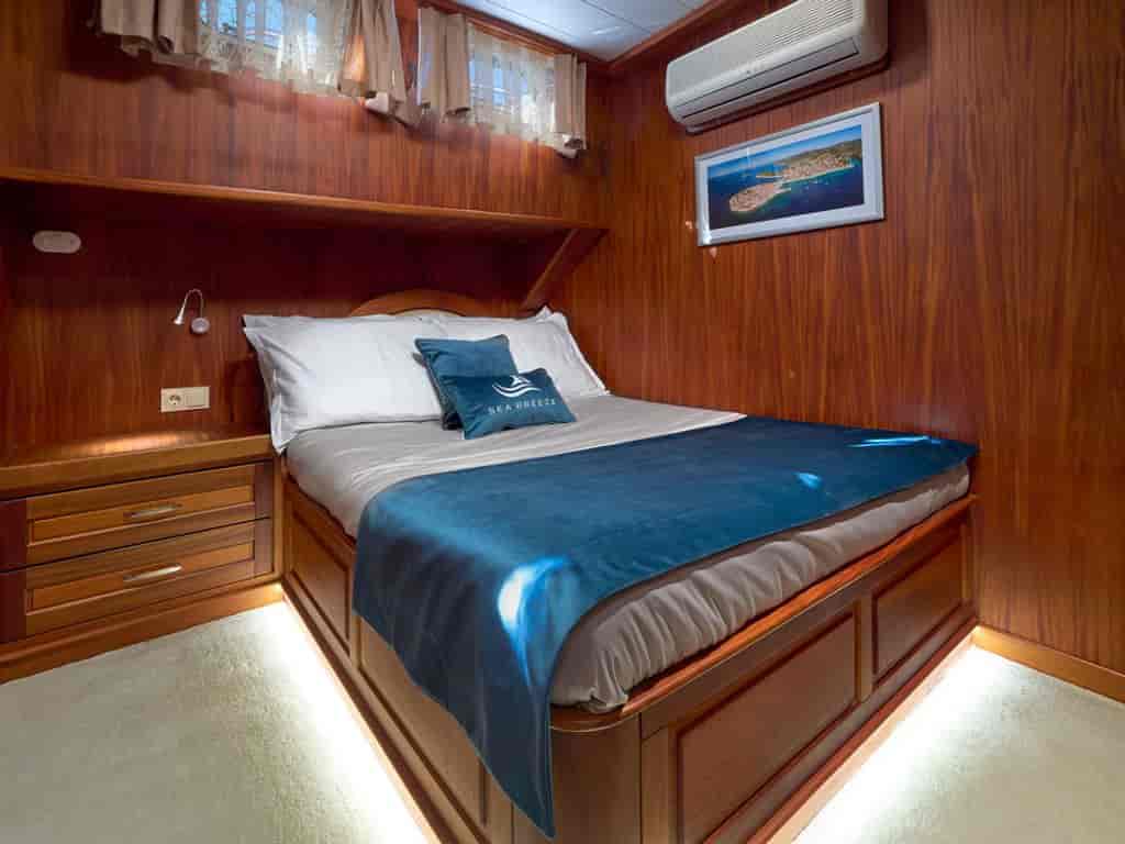 Boat picture 25