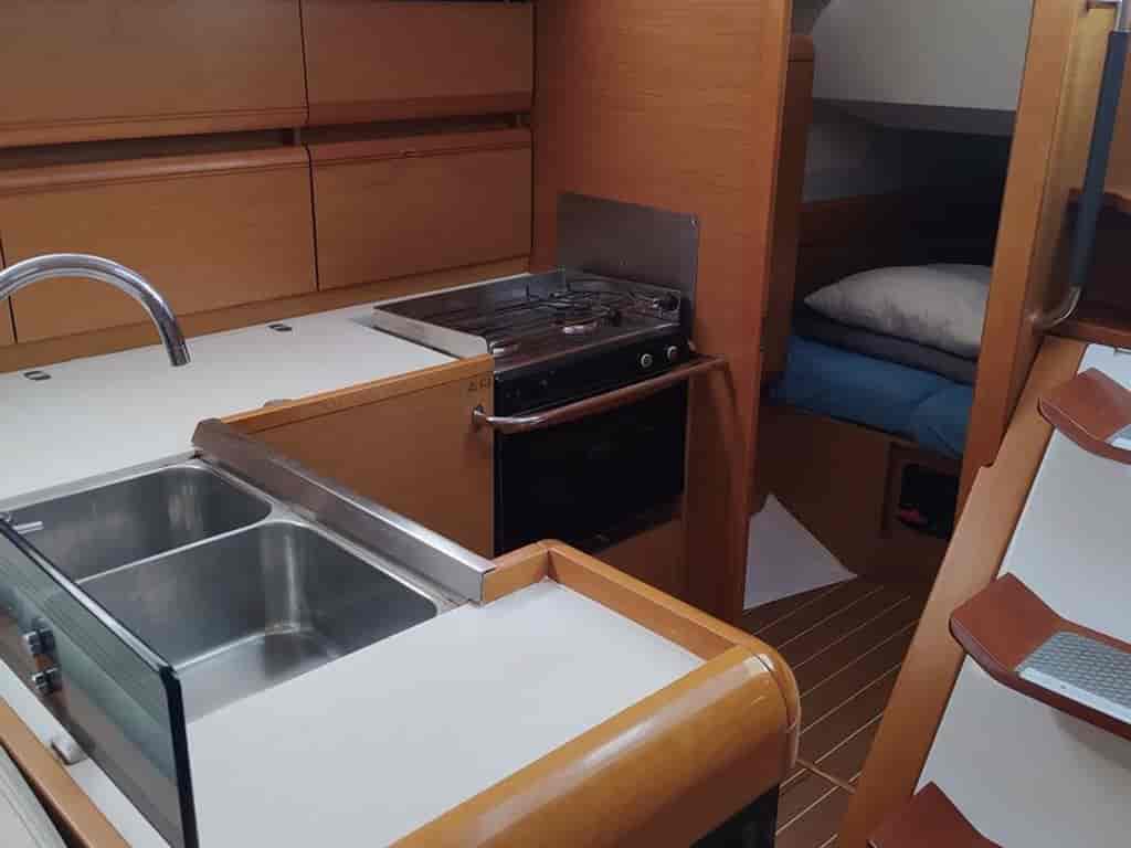 Boat picture 16