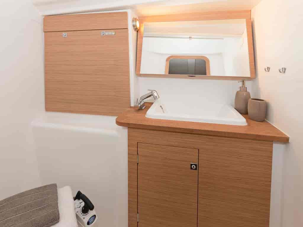 Boat picture 9