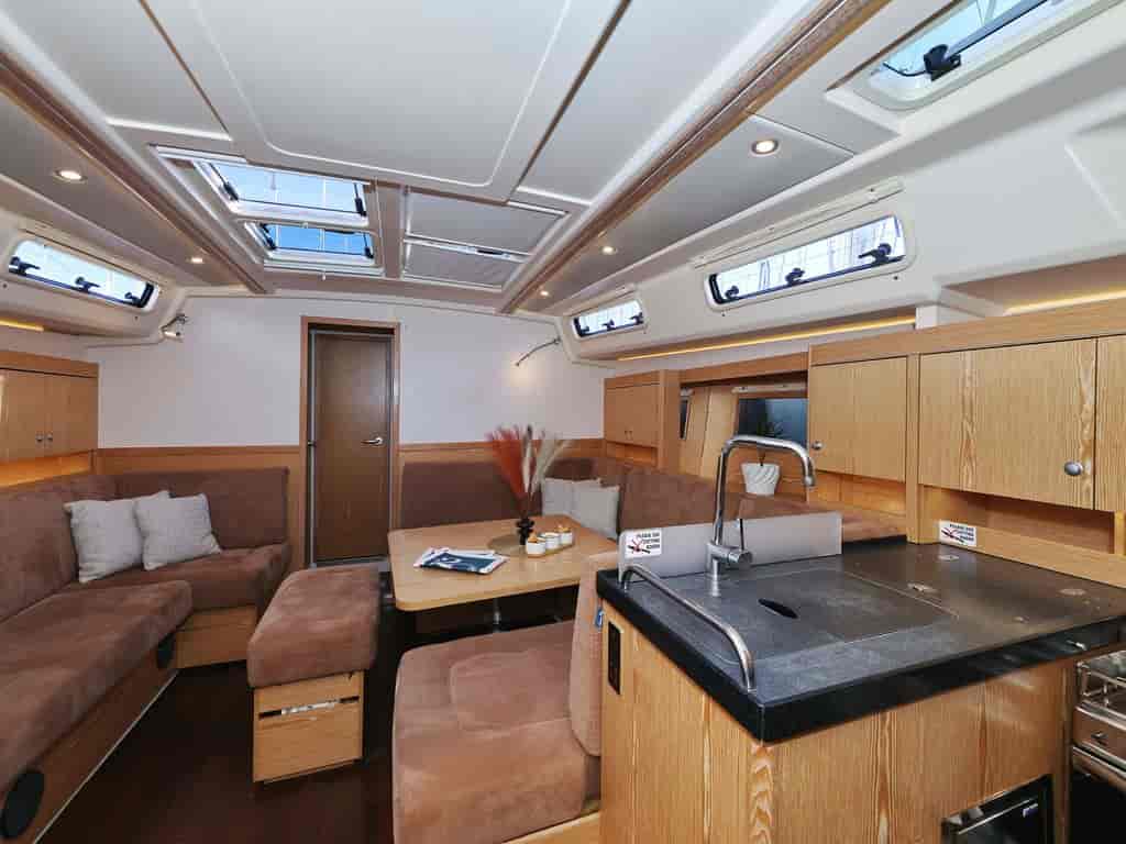 Boat picture 13
