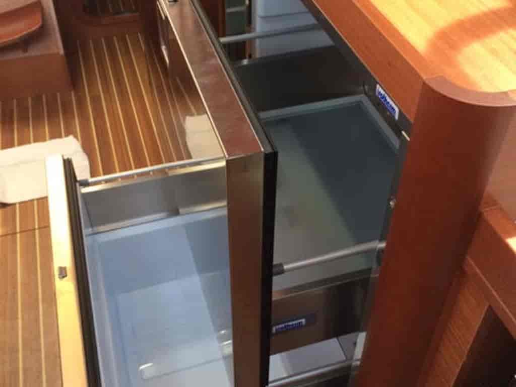 Boat picture 9