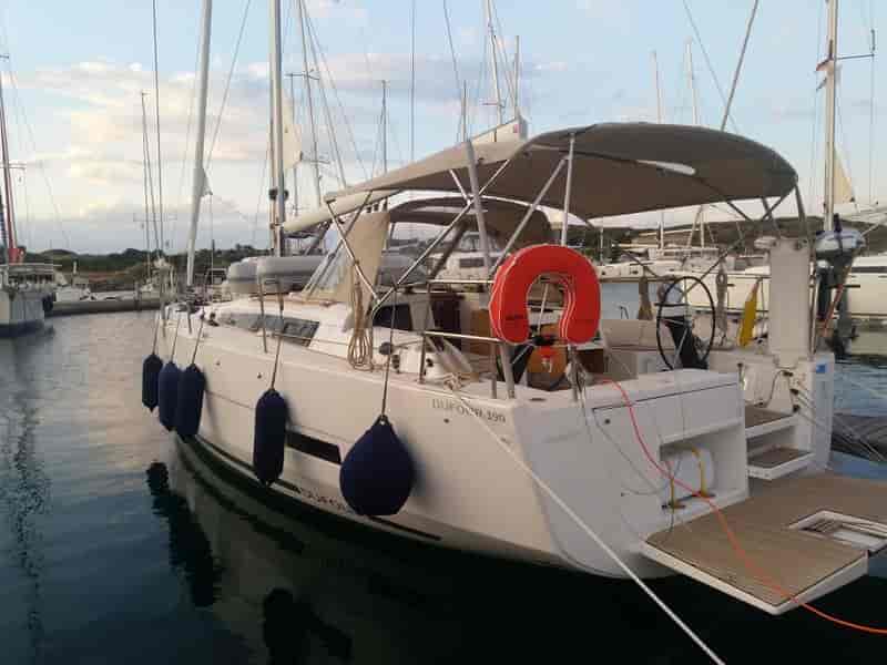 Photo of undefined, image 1 of 3