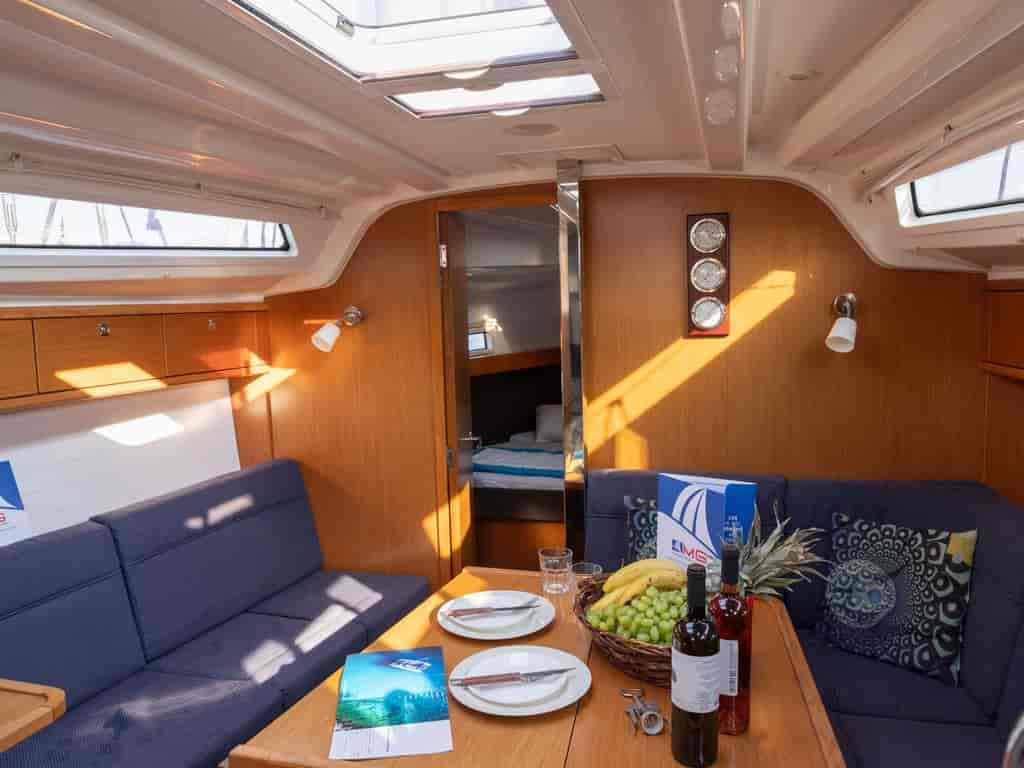 Boat picture 9