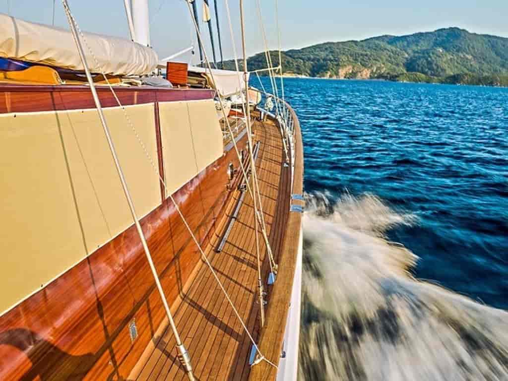 Boat picture 14