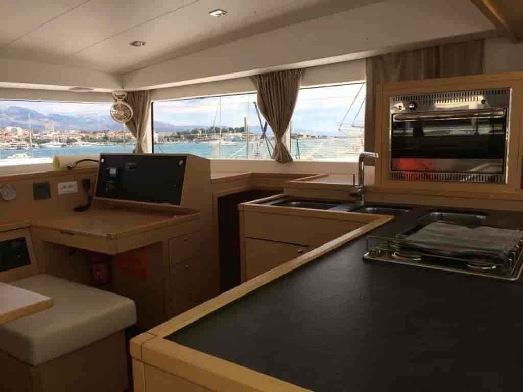 Boat picture 7