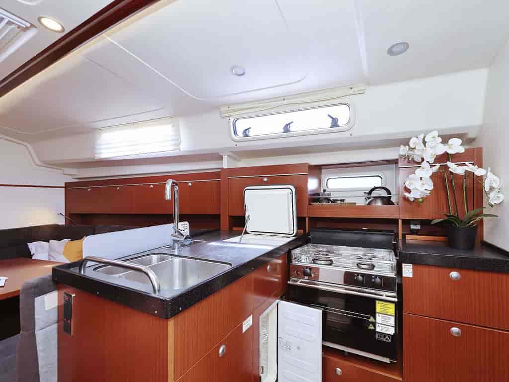 Boat picture 13