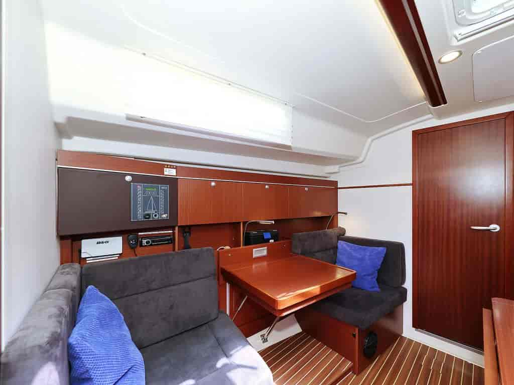 Boat picture 9