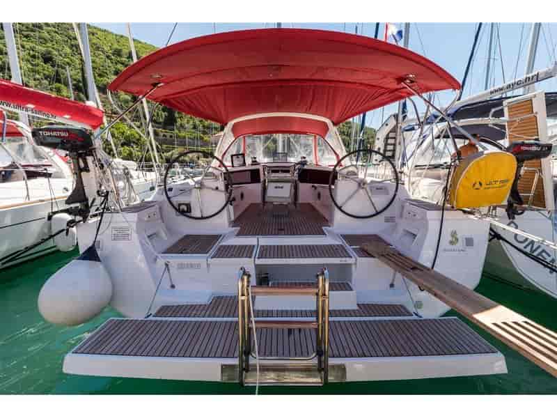 Photo of undefined, image 1 of 24