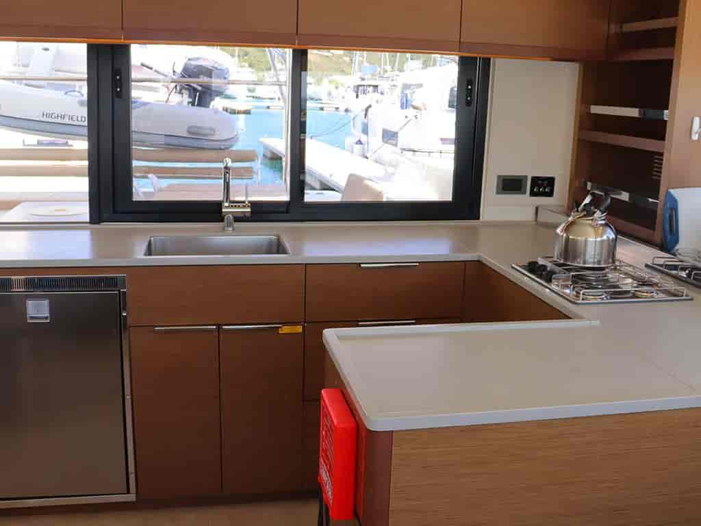 Boat picture 17