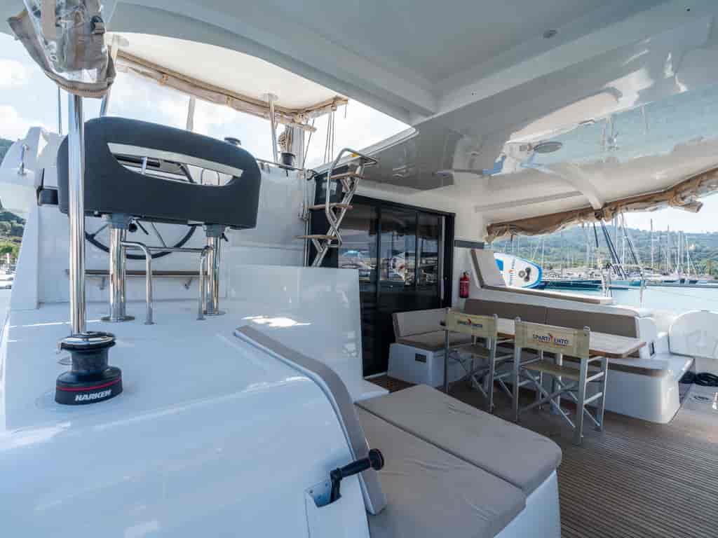 Boat picture 17