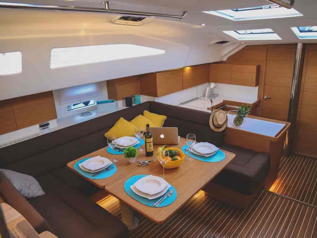 Boat picture 14