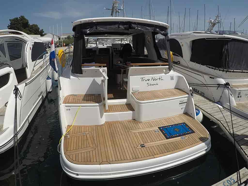 Boat picture 16