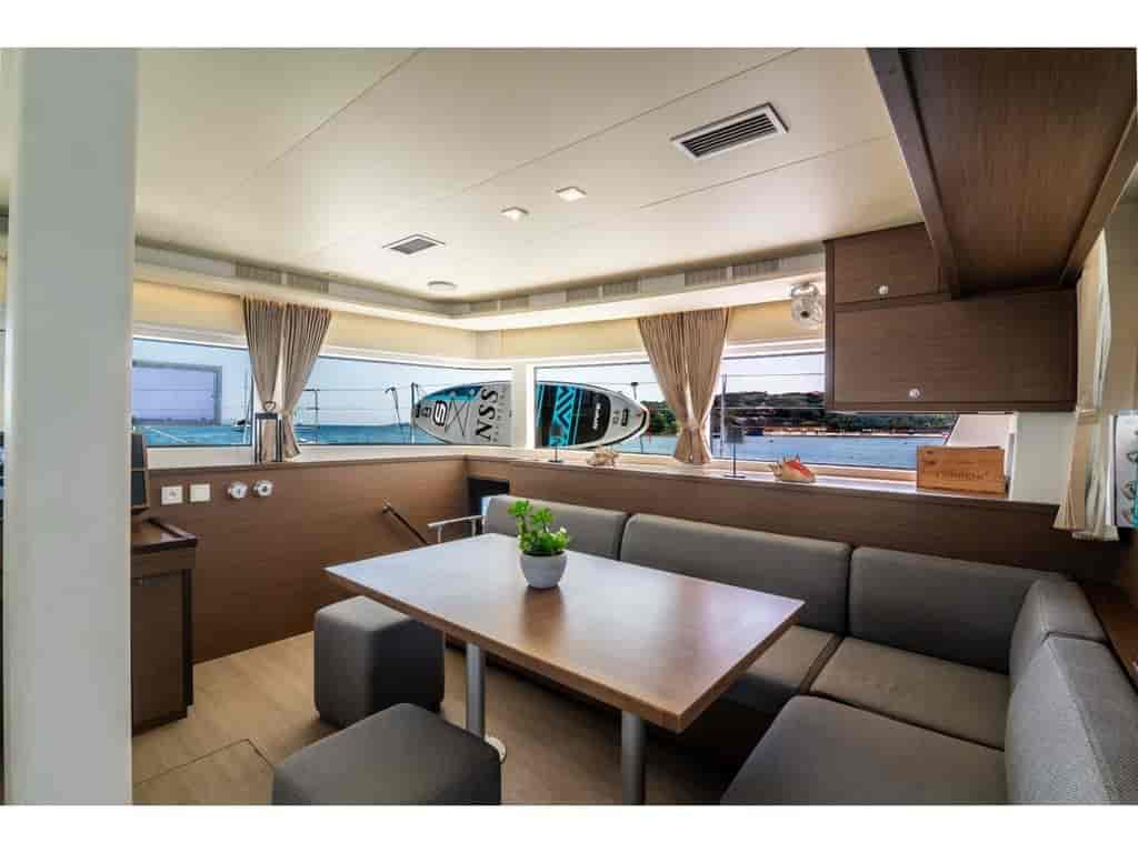 Boat picture 9