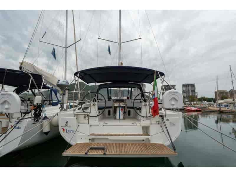 Photo of undefined, image 1 of 22