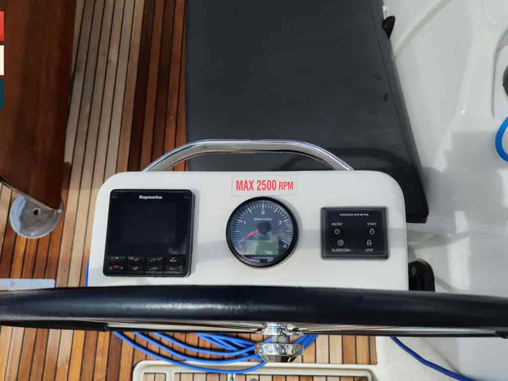 Boat picture 9