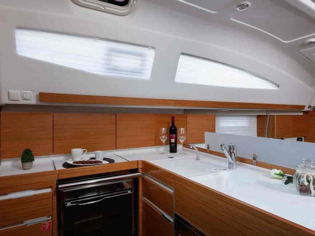 Boat picture 12