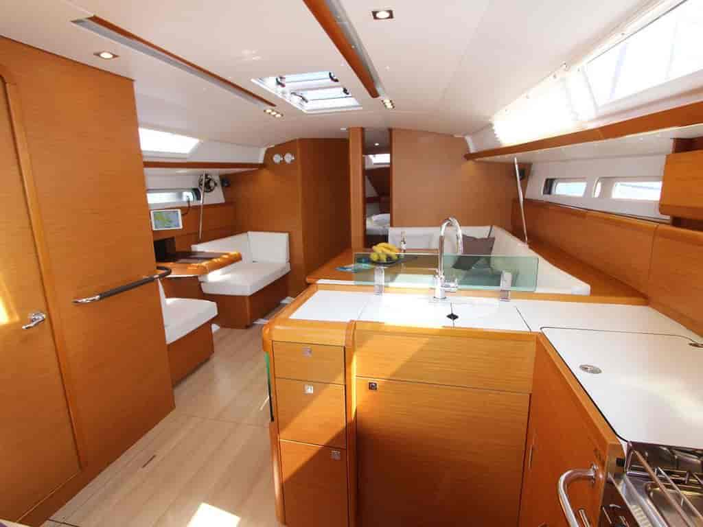 Boat picture 9