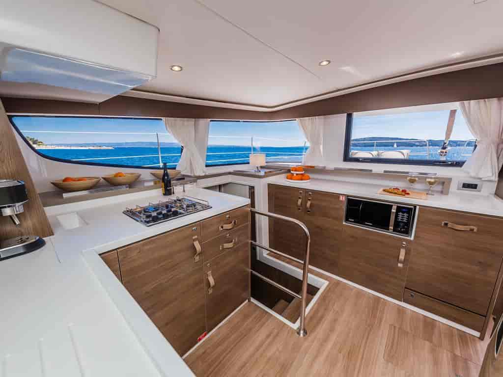 Boat picture 13