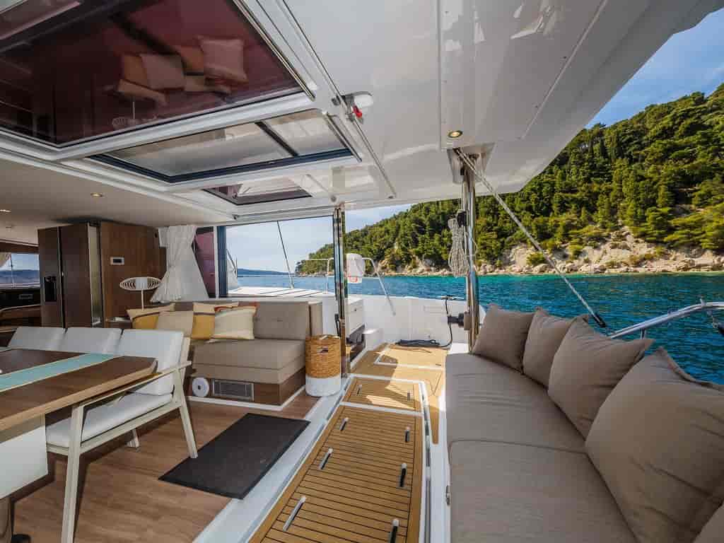 Boat picture 16
