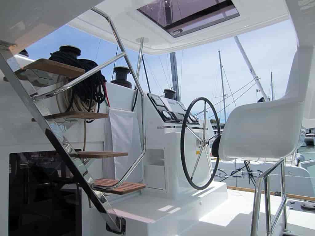 Boat picture 9