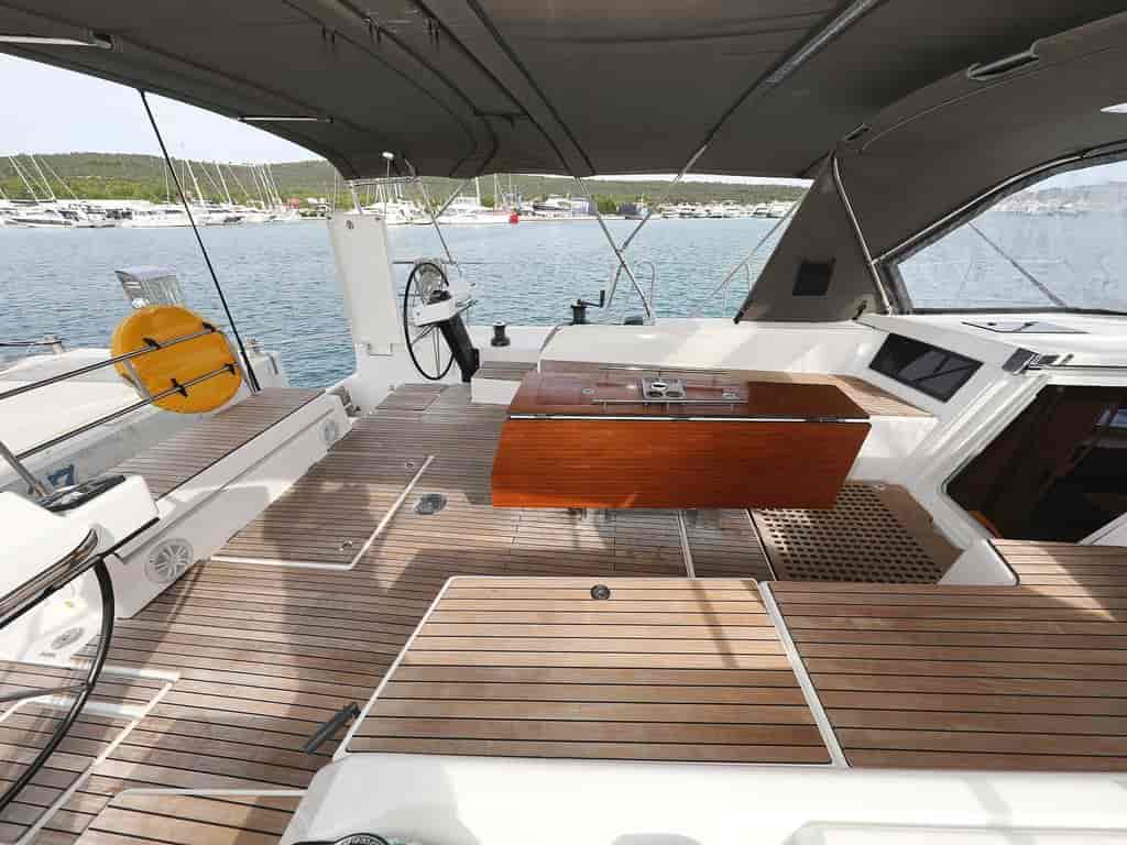 Boat picture 9