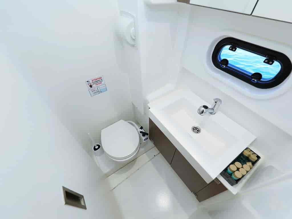 Boat picture 17