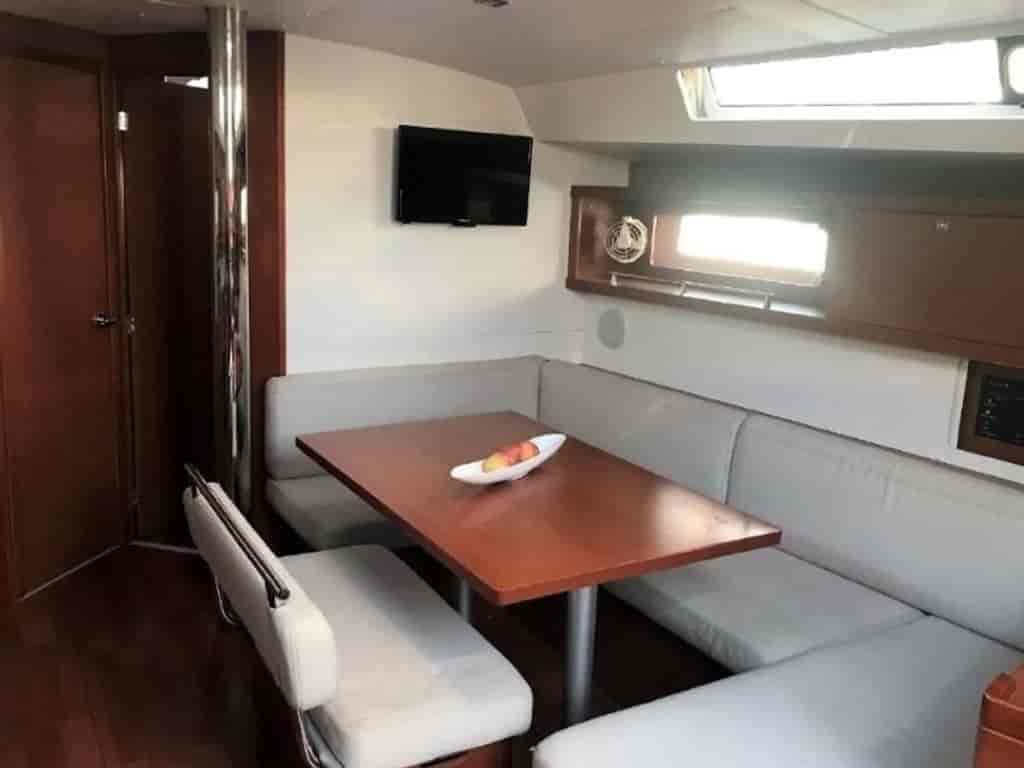 Boat picture 9