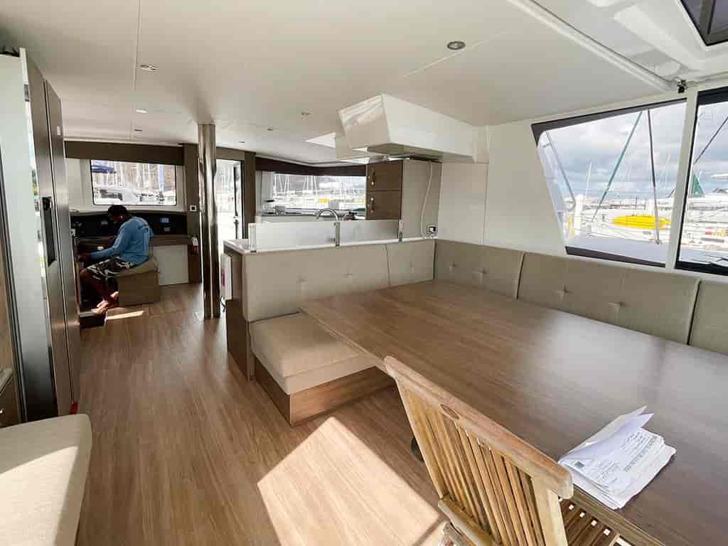 Boat picture 17