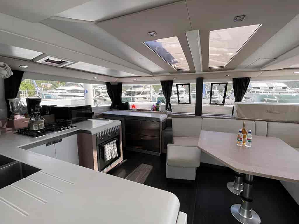 Boat picture 16