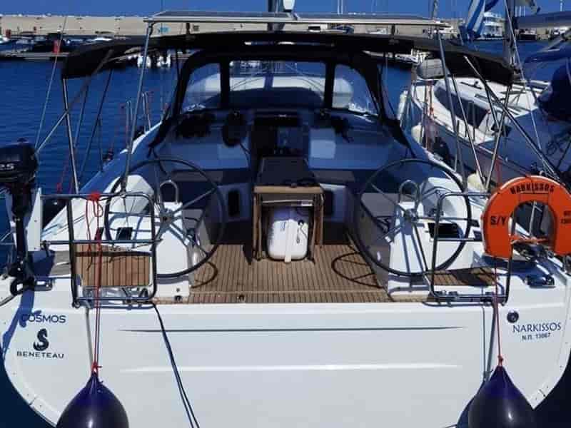 Photo of undefined, image 1 of 17