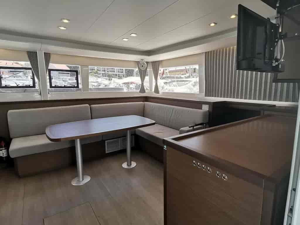 Boat picture 16
