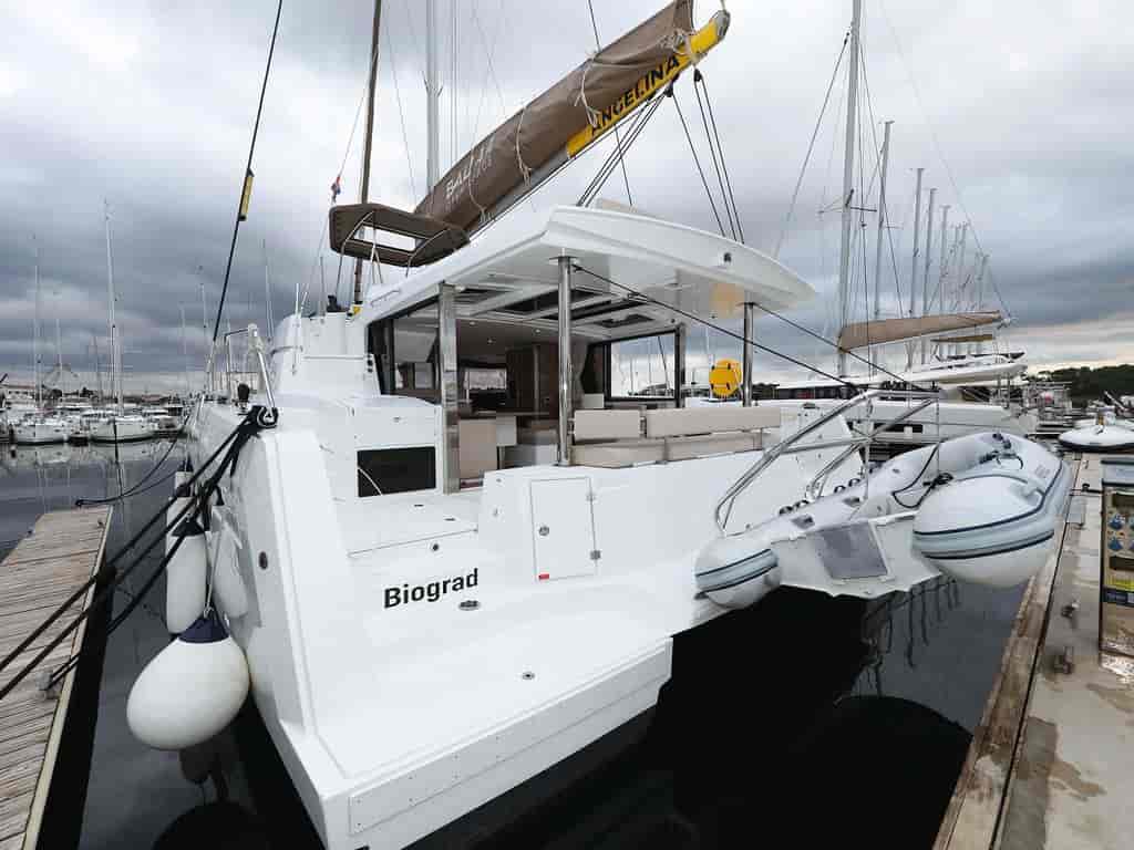 Photo 4 of Apollo