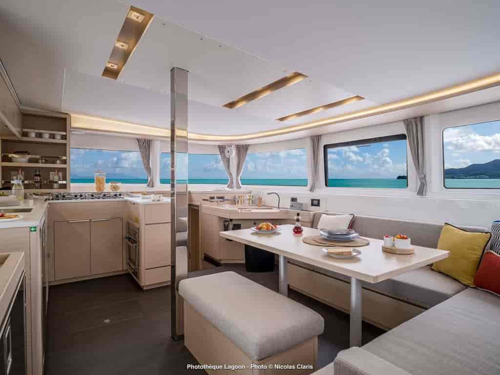 Boat picture 17